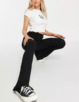 Черные расклешенные брюки Topshop со швами в стиле пэчворк и рюшами