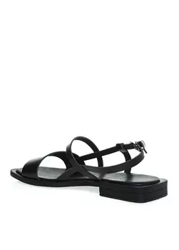 Черные сандалии Fabrika