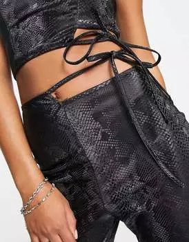 Черные широкие брюки цвета змеиной кожи ASOS