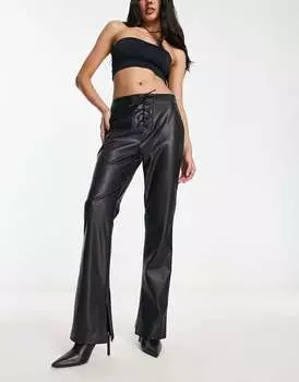 Черные широкие брюки из искусственной кожи со шнуровкой спереди Violet Romance