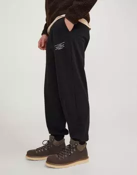 Черные широкие джоггеры с принтом Jack & Jones