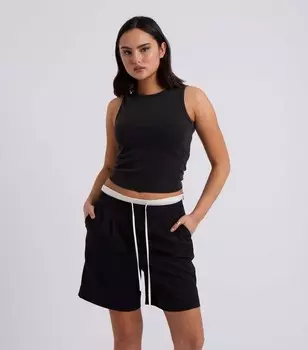 Черные шорты-бермуды с двойной талией Urban Bliss Urban Bliss, черный