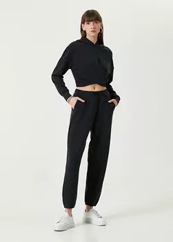 Черные спортивные штаны с логотипом Academia