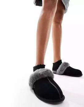 Черные тапочки UGG Scuffette II