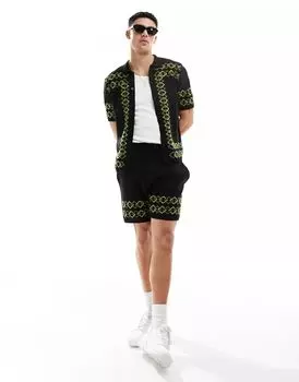 Черные трикотажные шорты с зеленой окантовкой ASOS