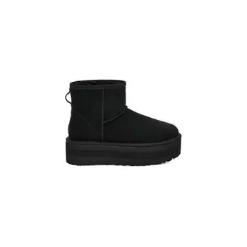 Черные замшевые ботинки UGG
