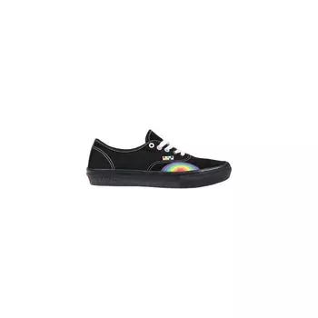 Черные замшевые кроссовки Vans