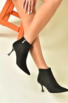 Черные замшевые женские ботинки с острым носком на тонком каблуке Fox Shoes, черный