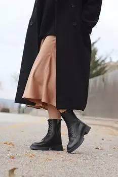 ЧЕРНЫЕ женские повседневные ботинки на молнии из натуральной кожи с круглым носком на термоподошве и шнуровке 51455 GNDER(R)