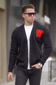 Черный базовый вязаный кардиган с вышивкой T6313 MADMEXT