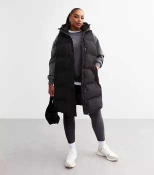 Черный дутый жилет миди Curves New Look, черный