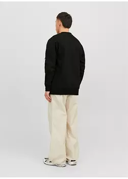 Черный мужской свитшот с круглым вырезом Jack & Jones