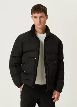 Черный пуховик Academia