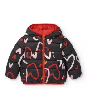 Черный пуховик для девочки с принтом в виде сердечек Tuc tuc