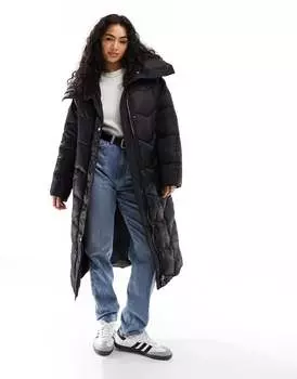 Черный пуховик со вставками River Island