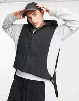 Черный стеганый жилет с заниженной проймой ASOS DESIGN