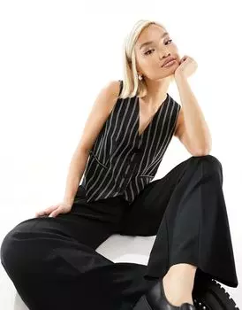 Черный свободный жилет в тонкую полоску ASOS DESIGN