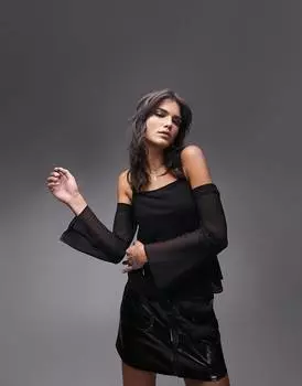Черный топ с открытыми плечами и длинными рукавами на бретелях Topshop