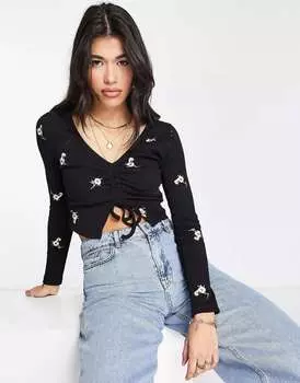 Черный топ со сборками и v-образным вырезом и цветочной вышивкой ASOS