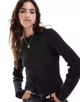 Черный вязаный свитер в рубчик Vero Moda с укороченным кроем