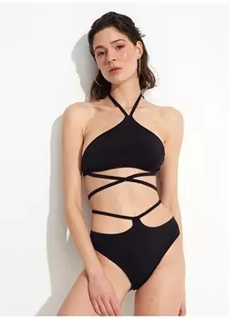 Черный женский бикини-топ «Меньше значит больше» Less is More
