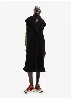 Черный женский жилет Desigual