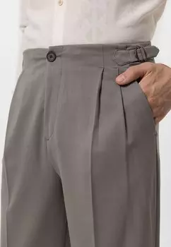 Чино AVARUA Antioch, хаки