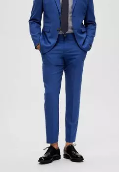 Чино Selected, голубые глубины