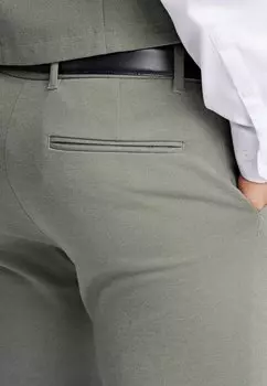 Чино SUPERFLEX Lindbergh, цвет mid army mix