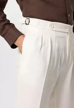 Чиносы AUGUSTO HIGH WAIST BELT DETAILED Antioch, белый