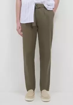 Чиносы FUSCIACCA Calliope, темно-зеленый
