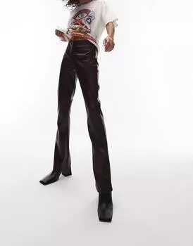 Чистые расклешенные брюки Topshop из искусственной кожи с прорезными карманами бордового цвета