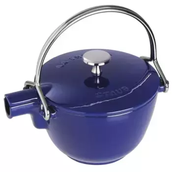 Чугунный чайник Staub, темно-синий
