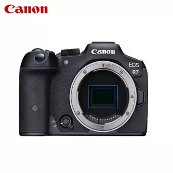 Цифровой фотоаппарат Canon EOS R7 с картой памяти 128G