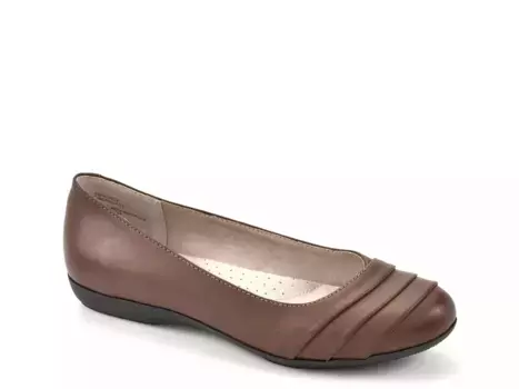 Clara Балетки Cliffs By White Mountain, Brown Faux Leather