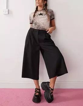 COLLUSION приталенный кюлот черного цвета