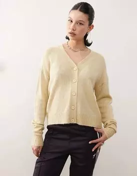 COLLUSION пушистый вязаный кардиган с v-образным вырезом кремового цвета