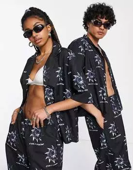 COLLUSION Рубашка унисекс с коротким рукавом и принтом по всей поверхности черного цвета (входит в комплект)