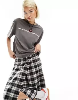 COLLUSION SLOGAN Рождественский принт на футболке, угольный принт