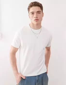 COLLUSION Тонкая футболка белого цвета