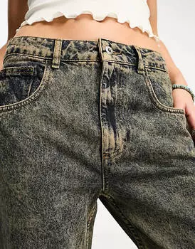 COLLUSION вспыхивает в грязной стирке