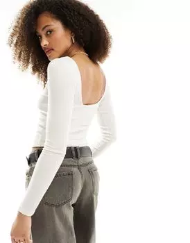 Cotton On – короткий белый топ с вырезом «лодочка» и длинными рукавами Cotton:On