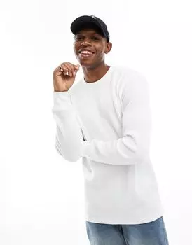 Cotton On — удобная белая футболка с сотами и длинными рукавами, украшенная контрастной строчкой Cotton:On