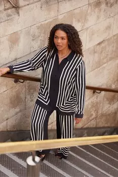 Curve рубашка в моно полоску Live Unlimited, черный