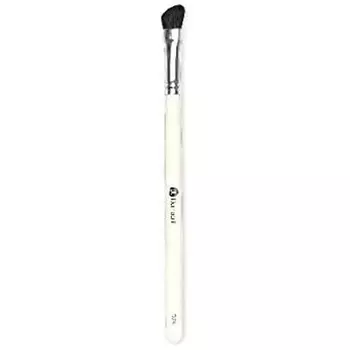 D73 Кисть для теней для век, Dermacol