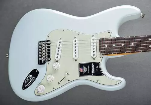 Dave's Guitar Shop Limited Edition American Professional II Stratocaster - Sonic Blue Fender \ Dave's Guitar Shop Limited Edition American Professional II Stratocaster - Sonic