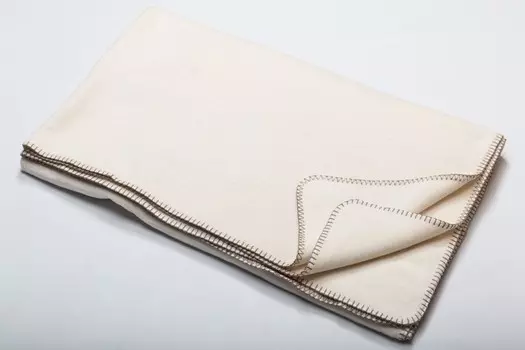 David Fussenegger Бамбуковое одеяло с вышивкой 'Uni' 150 x 200 см необработанный белый - экрю