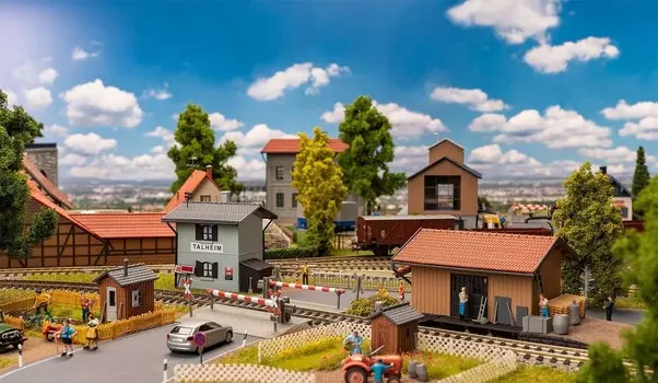 Действие происходит на железнодорожном переезде, Фаллер, 190141. Faller