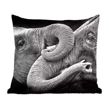 Декоративная подушка MuchoWow Диванная подушка Декоративная подушка для гостиной 45 x 45 см Мягкие слоны в черно-белом цвете - Чехлы на подушки - Декоративные чехлы на подушки - Декоративные чехлы на подушки