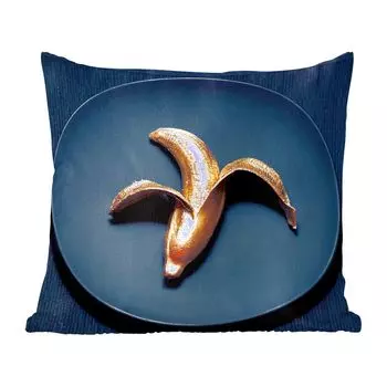 Декоративная подушка MuchoWow, диванная подушка, декоративная подушка для гостиной, 40 х 40 см, золотой банан на темном фоне - чехлы на диванные подушки - без наполнителя